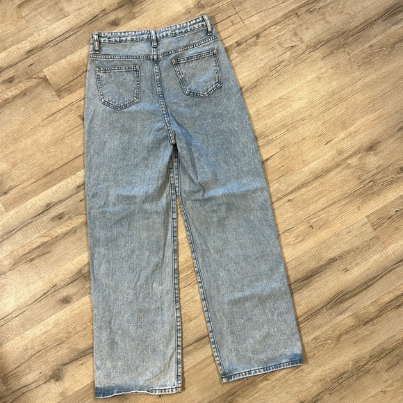 Light Wash SHEIN Jeans 26” Waist EUC - Picture 3 of 5
